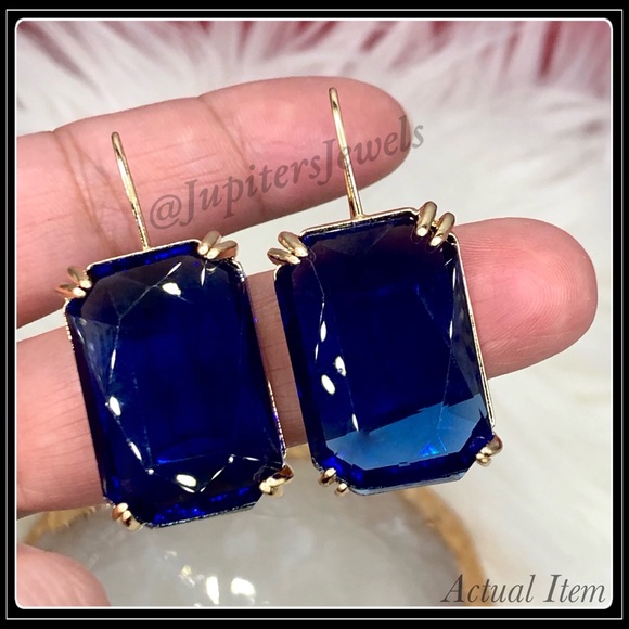 14K GOLD MEGA EMERALD CUT SIMULATED DARK BLUE TOPAZ CUSHION EARRINGS - Picture 3 of 5